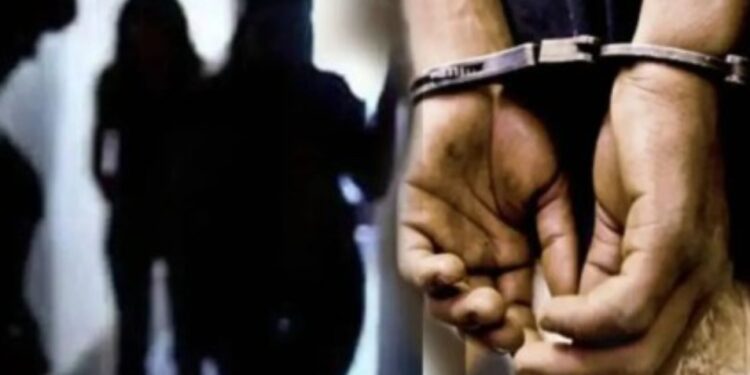 Pune : Prostitution racket busted in Alandi; Police raid Yogiraj Lodge; Manager arrested.