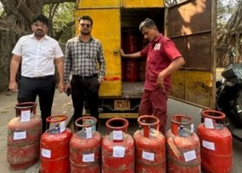 Gas shortage in domestic cylinders! Legal Metrology Department takes drastic action