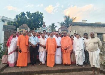 ଅତିବଡ଼ି ପୀଠ ପରିଦର୍ଶନ କଲେ ପଞ୍ଚସଖା ପରିକ୍ରମା ଯାତ୍ରୀ ଦଳ