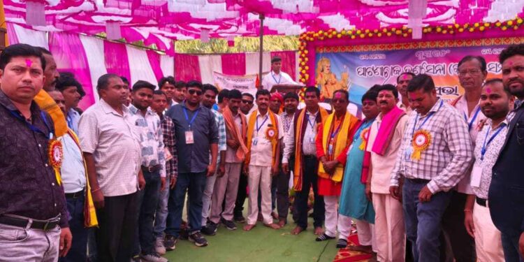 କନ୍ଧବାହାଳ ରେ ଦଣ୍ଡସେନା ସମାଜର ମହାସଭା ସମ୍ମିଳନୀ