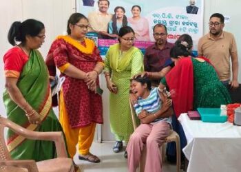 ବଡ଼ପଣ୍ଡୁସର ଗୋଷ୍ଠି ସ୍ୱାସ୍ଥ୍ୟ କେନ୍ଦ୍ରଠାର ଜରାୟୁ ଗ୍ରିବା କର୍କଟ ପ୍ରତିଷେଧକ ଟୀକାକାରଣ ଶୁଭାରମ୍ଭ