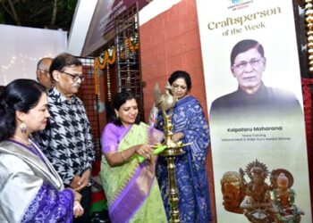 ଏକାମ୍ର ହାଟରେ “ସପ୍ତାହର କାରିଗର” କାର୍ଯ୍ୟକ୍ରମର ଶୁଭାରମ୍ଭ