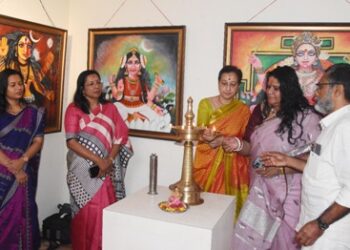 କାନଭାସରେ ଜୀବନ୍ତ ହେଲା ୬୪ ଯୋଗିନୀଙ୍କ ଅବତାର  ଆକର୍ଷଣ ସୃଷ୍ଟି କରୁଛି ‘ଏକା- ଦି ୱାନ’ ଜାତୀୟ କଳା ପ୍ରଦର୍ଶନୀ