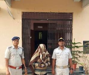 କଟକ ଜିଲ୍ଲା ଅବକାରୀ ବିଭାଗ ପକ୍ଷରୁ ଚଢ଼ାଉ : ଜବତ ହେଲା ୫୪ ଲକ୍ଷ ଟଙ୍କାର ହିରୋଇନ୍