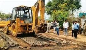 ଗଜପତି ପ୍ରଶାସନ ପୁଣି ବେଆଇନ ୫ ଇଟା ଭାଟିକୁ ଭାଙ୍ଗିଲେ୨ ଲକ୍ଷ ୪୦ ହଜାର ଟଙ୍କା ଜରିମାନା ଆଦାୟ ହେଲା