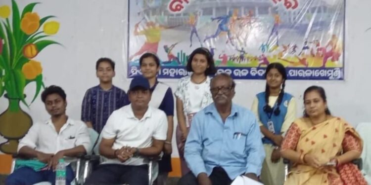 ଜିଲ୍ଲାସ୍ତରୀୟ ଓଡିଶା ଦିବସ ଓ ମହାରାଜା ଶ୍ରୀ କୃଷ୍ଣଚନ୍ଦ୍ର ଗଜପତି ନାରାୟଣ ଦେବଙ୍କ ଜୟନ୍ତୀ ପାଳନ ଉପଲକ୍ଷେ ବିଭିନ୍ନ ପ୍ରତିଯୋଗିତା ଆୟୋଜିତ