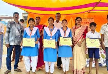 ବସ୍ତାନୀ ଵିନା ଦଶଦିନ ସ୍କୁଲ ଯିବା – ରଣପୁର ବ୍ଲକ ଗୋପାଳ ପୁର ସ୍ଥିତ ପିଏମ୍ ଶ୍ରୀ ହାଇସ୍କୁଲ ରେ ଏକ ଅଭିନବ କାଯ୍ୟକ୍ରମ ଗଣଶିକ୍ଷା ଵିଭାଗ ତରଫରୁ ହୋଇଛି