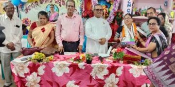 ଶିକ୍ଷୟିତ୍ରୀ ରେଣୁବାଳା ମହାନ୍ତି ଙ୍କ ଅବସର କାଳୀନ ସମ୍ବର୍ଦ୍ଧନା