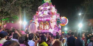 ମେଳଣ ମଣ୍ଡପାରୁଢ଼ ହେଲେ ପଶ୍ଚିମାସମ୍ଭୁ ଶ୍ରୀ ସୋମନାଥ ଦେବଙ୍କ ସହ ପାଞ୍ଚ ଠାକୁର : ଆତସବାଜି ପ୍ରଦର୍ଶନରେ ଜମିଲା ହରିରାଜପୁର ପଞ୍ଚୁଦୋଳ ମେଳଣ