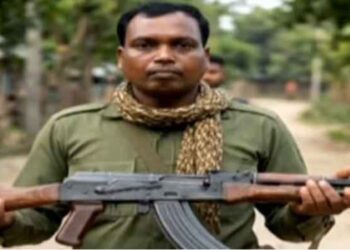 ମୋଷ୍ଟ ୱାଣ୍ଟେଡ୍‌ ନକ୍ସଲ ନେତା ଶୁକ୍ରୁ ସମେତ ୪ ଜଣ ନକ୍ସଲ କନ୍ଧମାଳ ପୋଲିସ ନିକଟରେ ଆତ୍ମସମର୍ପଣ