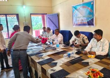 କାଲିମେଳା ବ୍ଲକ ଭୁବନପାଲ୍ଲୀ ଗ୍ରାମ ପଞ୍ଚାୟତ ଠାରେ ଜିଲ୍ଲାପାଳଙ୍କ ଯୁଗ୍ମ ଅଭିଯୋଗ ଶୁଣାଣି ଶିବିର