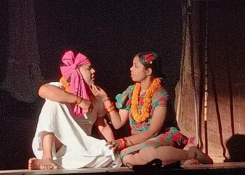 ମଞ୍ଚରେ ଜୀବନ୍ତ ହେଲା ‘ସମୁଦ୍ର’: ସମ୍ବଲପୁରୀ ନାଟକରେ ଦେଖିବାକୁ ମିଳିଲା ସଭ୍ୟତା ଓ ସଂଘର୍ଷର ଅପୂର୍ବ ସମନ୍ୱୟ