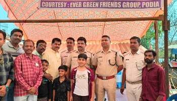 ବିଶୁଦ୍ଧ ଥଣ୍ଡା ପାନୀୟ ଜଳ ବଣ୍ଟନ