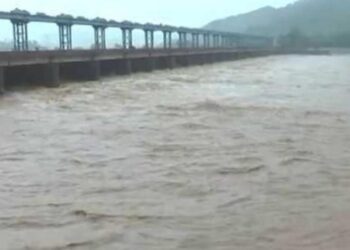 କାଟ୍ରାଗଡା ପ୍ରକଳ୍ପ ଜଳ ବିବାଦ ଘନେଇଲା : ଆନ୍ଧ୍ରରେ ଖୁସିର ଲହରୀ, ଓଡ଼ିଶାର ଗଜପତି ଜିଲ୍ଲାବାସୀ ଙ୍କ ମଧ୍ୟରେ ନିରାଶ