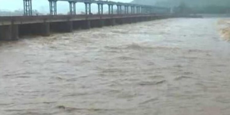 କାଟ୍ରାଗଡା ପ୍ରକଳ୍ପ ଜଳ ବିବାଦ ଘନେଇଲା : ଆନ୍ଧ୍ରରେ ଖୁସିର ଲହରୀ, ଓଡ଼ିଶାର ଗଜପତି ଜିଲ୍ଲାବାସୀ ଙ୍କ ମଧ୍ୟରେ ନିରାଶ