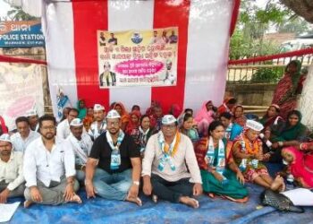 ନାବାଳକ ଘଟଣାକୁ ନେଇ ଆପର ବ୍ରହ୍ମଗିରି ଥାନା ସମ୍ମୁଖରେ ଧାରଣା