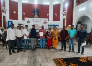 ଏସ. ସି. ଏସ କଲେଜ ରେ ରକ୍ତଦାନ ଶିବିର