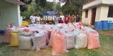 ଅବକାରୀ ବିଭାଗକୁ ମିଳିଛି ବଡ ସଫଳତା ୧୮ କୁଇଣ୍ଟାଲ ଭାଙ୍ଗ ସହ ପିକଅପ୍ ଜବତ, ଜଣେ ଗିରଫ