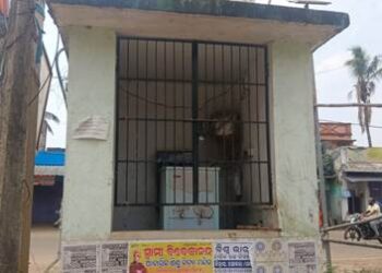 ଲକ୍ଷାଧିକ ଟଙ୍କା ବ୍ୟୟରେ ସ୍ଥାପିତ ହୋଇଥିବା ପାନୀୟ ଜଳ ପ୍ରକଳ୍ପ ଅଚଳ : ପ୍ରବଳ ଖରାରେ ପଥିକ ହନ୍ତସନ୍ତ