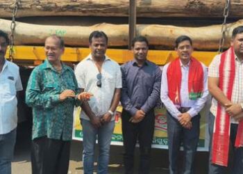 ବାଲିଗୁଡ଼ା ବନଖଣ୍ଡ ରୁ ପ୍ରଥମ ଥର ପାଇଁ ପୁରୀ ରଥଯାତ୍ରା ରେ ରଥ ନିର୍ମାଣ ପାଇଁ କାଠ ଗଲା