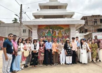 ସୋସିଆଲ ମିଡିଆ ଇନଫ୍ଲୁଏନସର ଙ୍କ ରଘୁରାଜପୁର ଓ କୋଣାର୍କ ମନ୍ଦିର ପରିଦର୍ଶନ