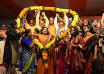 ପଶ୍ଚିମବଙ୍ଗ, ଆସାମ, ପୁଡୁଚେରୀରେ ଐତିହାସିକ ବିଜୟ ପରିପ୍ରେକ୍ଷୀରେ ରାଜ୍ୟ କାର୍ଯ୍ୟାଳୟରେ ବିଜୟ ଉତ୍ସବ ପାଳନ