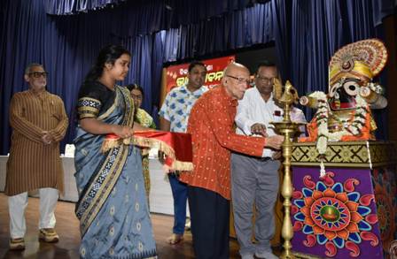ଓଡ଼ିଶା ବିଭବ ପାଠକାର୍ପିତ ବିକଶିତ ଓଡ଼ିଶା ଭାଷା ଭାବନା ଆଲୋଚନାଚକ୍ର ବିନା ଉଦ୍ୟମରେ ଭାଷା ଉତଥାନ ସମ୍ଭବ ନୁହେଁ : ପଦ୍ମଶ୍ରୀ ଦେବୀ ପ୍ରସନ୍ନ ପଟ୍ଟନାୟକ