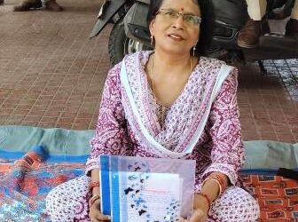 କଟକ ଶିକ୍ଷା ଜିଲ୍ଲାରେ ବରିଷ୍ଠ ସହାୟିକାଙ୍କ ଆମରଣ ଅନଶନ