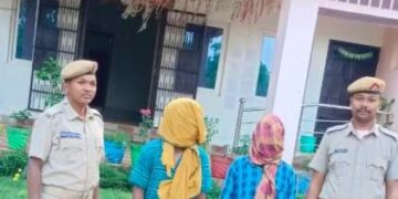 ଶିକାର କରିବାକୁ ଡାକି ନେଇ ଯୁବକ କୁ ଗୁଳି କରି ହତ୍ୟା ଘଟଣା : ଦୁଇ ଜଣ ଗିରଫ – ଦୁଇ ଦେଶୀ ବନ୍ଧୁକ ଜବତ