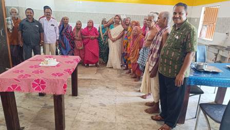 ସମର୍ପଣ ବୃଦ୍ଧାଶ୍ରମରେ ଜନ୍ମଦିବସ ପାଳିଲେ ବିଧାୟକଙ୍କ ପତ୍ନୀ