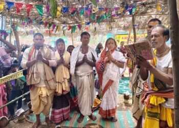 ହରିବୋଲ ହୁଳହୁଳିରେ ବିଛୁବାହାଲି: ପୂର୍ଣାହୁତି ପରେ ପ୍ରସାଦ ସେବନ