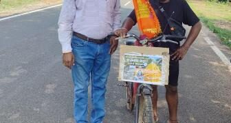 ଯୁବ ସମାଜସେବୀ ମୁକେଶଙ୍କ ସାଇକେଲ ଯାତ୍ରା