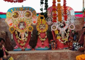 ଧ୍ୟାନକୁଦ ଜଗନ୍ନାଥ ମନ୍ଦିରରେ ଶ୍ରୀ ଜିୟୁ ମାନଙ୍କ ସ୍ନାନଯାତ୍ରା
