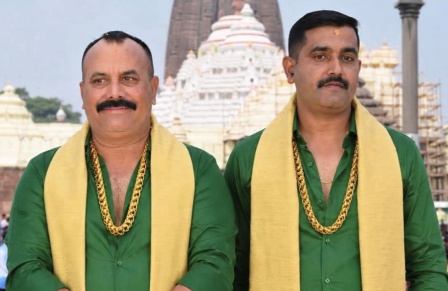 ବିଧାୟକଙ୍କୁ ସମ୍ବର୍ଦ୍ଧନା ଜଣାଇ ଦୁଇ ବିଜେଡି ନେତା ଟୁନା ଦାସ ଓ ପ୍ରମୋଦ ସାହୁ ନିଲମ୍ବିତ