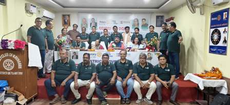 ନୟାଗଡ଼ ରୋଟାରୀ କ୍ଲବ ପରିଦର୍ଶନ କଲେ ଜିଲ୍ଲା ଗଭର୍ଣ୍ଣର ମନୋଜ ତ୍ରିପାଠୀ