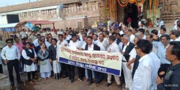ଶ୍ରୀମନ୍ଦିର ପଶ୍ଚିମଦ୍ବାରରେ ପ୍ରବେଶ କରିଲେ ପୁରୀ ଆଇନଜୀବୀ