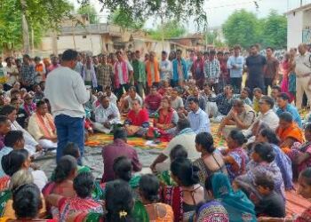 ଘୁଷୁରାମୁଣ୍ଡା ଅଙ୍ଗନବାଡି ବିବାଦର ଅନ୍ତ : ମାତୃମଣ୍ଡଳୀଙ୍କୁ ରୋଷେଇ ଦାୟିତ୍ୱ, ଖୋଲିଲା ତାଲା
