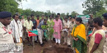 ତୁରେକେଲାରେ ୭୭ତମ ବନ ମହୋତ୍ସବ : ଆଗାମୀ ପିଢ଼ି ପାଇଁ ଗଛ ଲଗାଇବାକୁ ଆହ୍ୱାନ