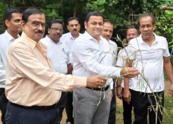 ବାଣପୁର : ପଣ୍ଡିତ ଗୋପବନ୍ଧୁ ଦାସଙ୍କ ପୂଣ୍ୟତିଥିରେ ଆଇନ ସଚେତନତା କାର୍ଯ୍ୟକ୍ରମ ଅନୁଷ୍ଠିତ