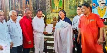 ପାରଳାଖେମୁଣ୍ଡି ରାଜପ୍ରାସାଦର ସ୍ଥିତି ଅନୁଧ୍ୟାନ କଲେ ପରିବହନ ମନ୍ତ୍ରୀ ବିଭୂତି ଭୂଷଣ ଜେନା