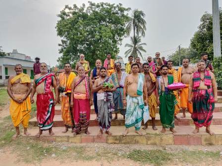 ଧ୍ୟାନକୁଦ ଜଗନ୍ନାଥ ମନ୍ଦିର ସେବାୟତଙ୍କ ରାଜପ୍ରାସାଦ ବିଜେ