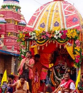 ବିପୁଳ ଉତ୍ସାହ ଓ ଉଦ୍ଦୀପନା ସହ ବାଲିଗୁଡାରେ ରଥଯାତ୍ରା ଅନୁଷ୍ଠିତ : ସୁଭଦ୍ରା ରଥ କୁ ଟାଣିଲେ ମହିଳା ଶ୍ରଦ୍ଧାଳୁ