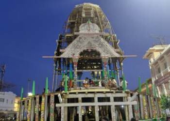 ୭ ଦିନ ପରେ ବିଶ୍ବପ୍ରସିଦ୍ଧ ରଥଯାତ୍ରା ତିନିରଥର ୩୦ଟି ରଥମୋଡ ଚକଫାଳି ନିର୍ମାଣ ଶେଷ ବିଳାସପଟି, ଚିକ୍କଣ ଫୁଲ,ଡାଳିଲତା ପକା ପୋଲ ଚାଦର ସିଲାଇ ଜାରୀ