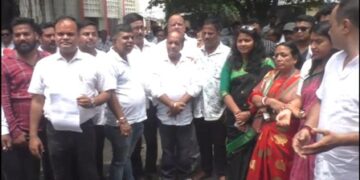 କଂଗ୍ରେସ କର୍ମୀଙ୍କୁ ମିଥ୍ଯା ମାମଲାରେ ଜେଲ ଜିଲ୍ଲା କଂଗ୍ରେସ ପକ୍ଷରୁ ବିକ୍ଷୋଭ
