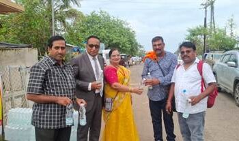 ସାମ୍ବାଦିକ ସଂଘ ପକ୍ଷରୁ ରଥଯାତ୍ରୀଙ୍କୁ ଜଳ ବଣ୍ଟନ