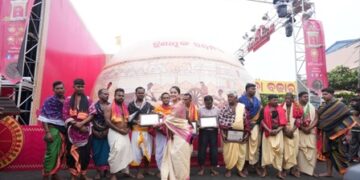 Aashirvaad Salutes Vishwakarma Maharanas Through Gunatmaka Paramparaa Campaign