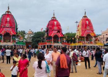ନାକଚଣା ଦ୍ବାରରେ ଲାଗିଲା ତାଳଧ୍ଵଜ ଓ ନନ୍ଦିଘୋଷ ରଥ