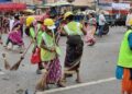 ସଫେଇ କର୍ମଚାରୀଙ୍କ କାର୍ଯ୍ୟକୁ ସାଧାରଣରେ ପ୍ରଶଂସା : ପ୍ରଶାସନ ନୀରବ !!