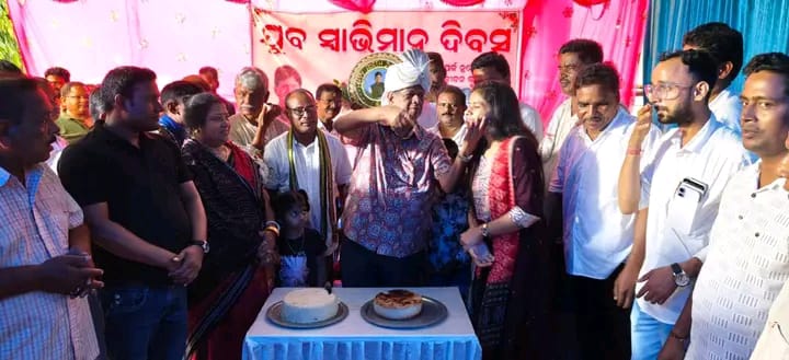 ଯୁବ ସ୍ଵାଭିମାନ ଦିବସରେ ରକ୍ତଦାନ ଶିବିର ରୁ ୭୪ ୟୁନିଟ୍ ରକ୍ତ ସଂଗ୍ରହ