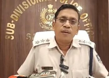 ବେଣ୍ଟରେ ନରକଙ୍କାଳ ଚିହ୍ନଟକୁ ନେଇ ବଢ଼ିଲା ଦ୍ୱନ୍ଦ : ସାମ୍ୱାଦିକଙ୍କୁ ବାଟବଣା କରୁଛି ପୋଲିସ ପ୍ରଶାସନ